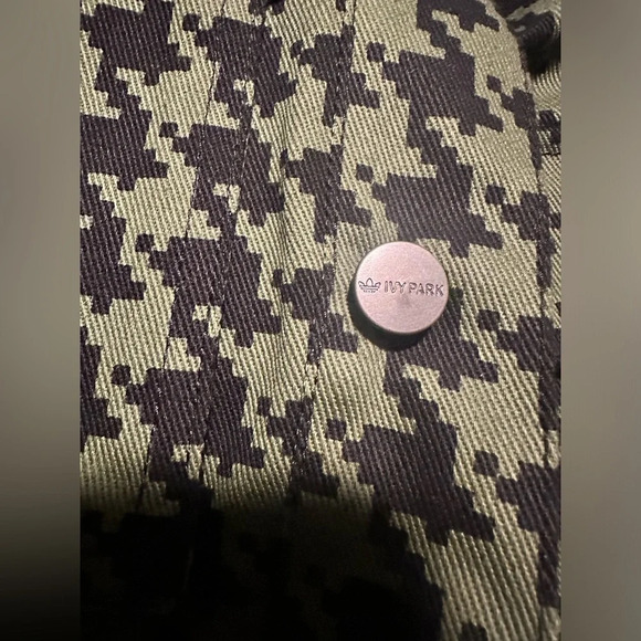 adidas x IVY PARK Black & Khaki Twill Track Jacket NWT size XS - Picture 4 of 5